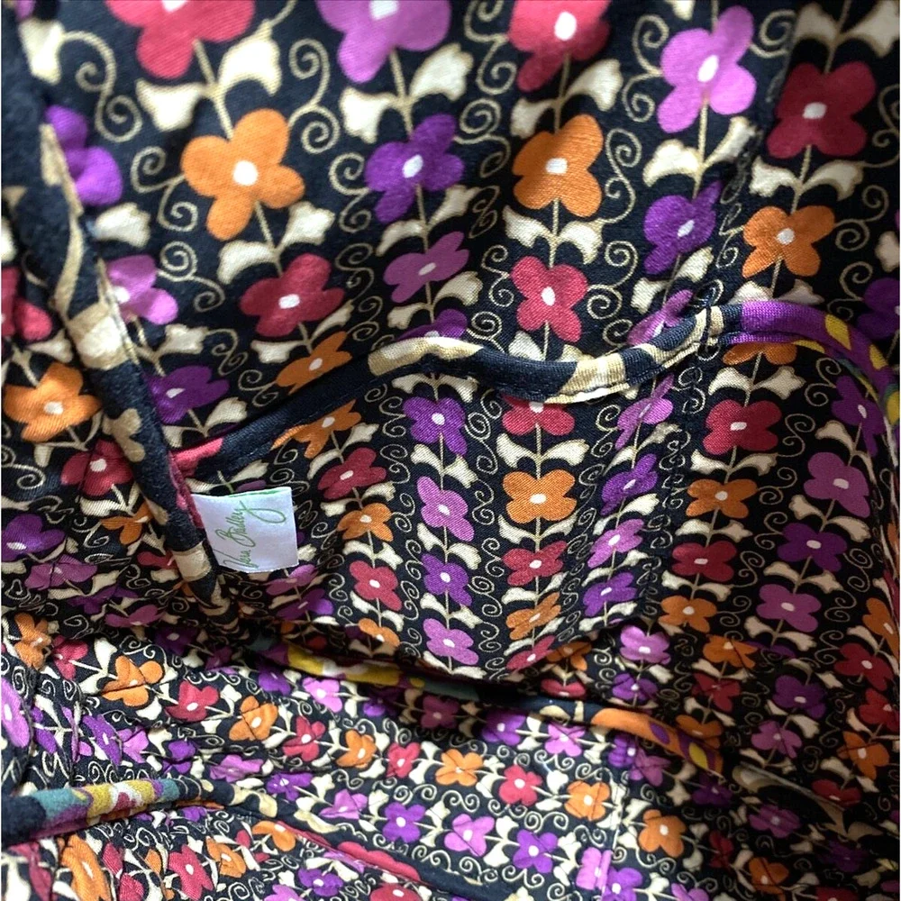 Vera Bradley Suzani 2011 Tote Bag Shoulderbag Purse Medium Floral Quilted Cotton